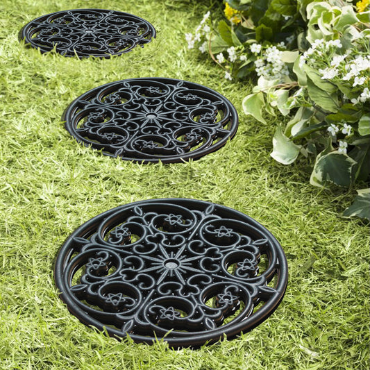 outdoor stepping stones lattice pattern textured surface