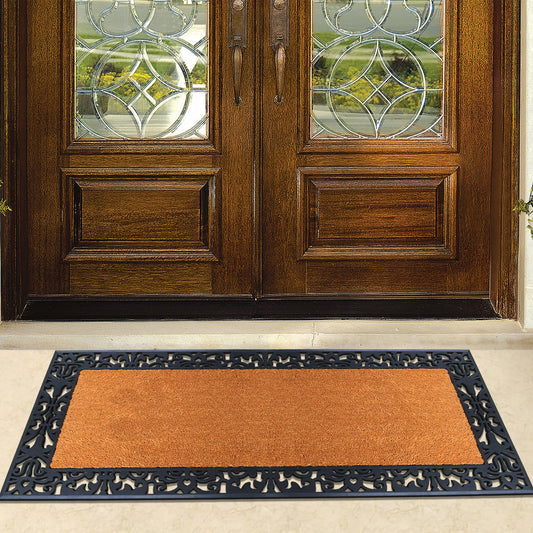 Decorative outdoor door mat with patterned rubber border