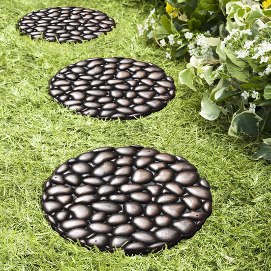Non-slip decorative stepping stones for outdoor garden path