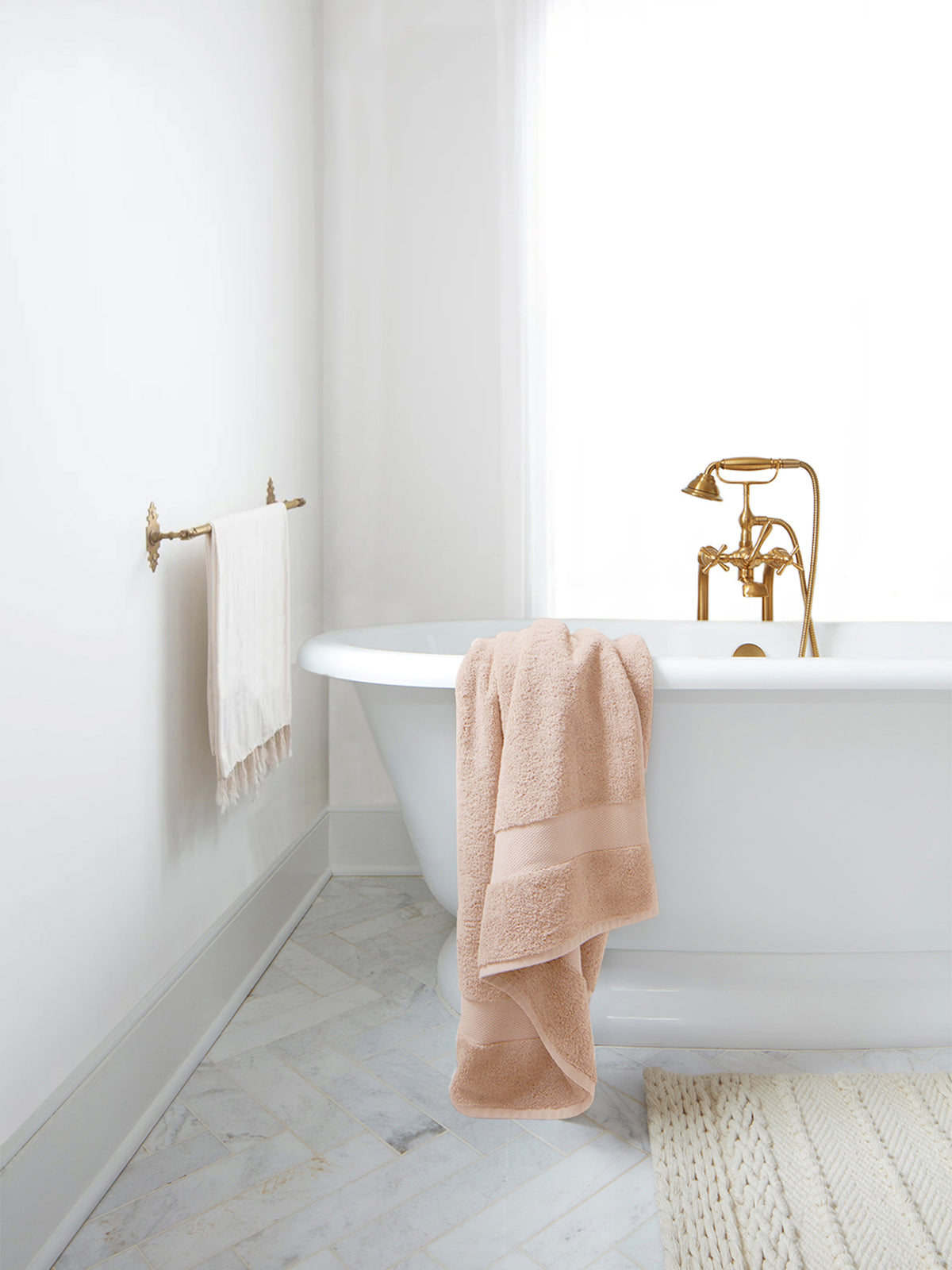 Delara 100% Organic Cotton Soft, Quick Dry & Ultra-Absorbent 30"x58", Bath Towels(Pack of 4)