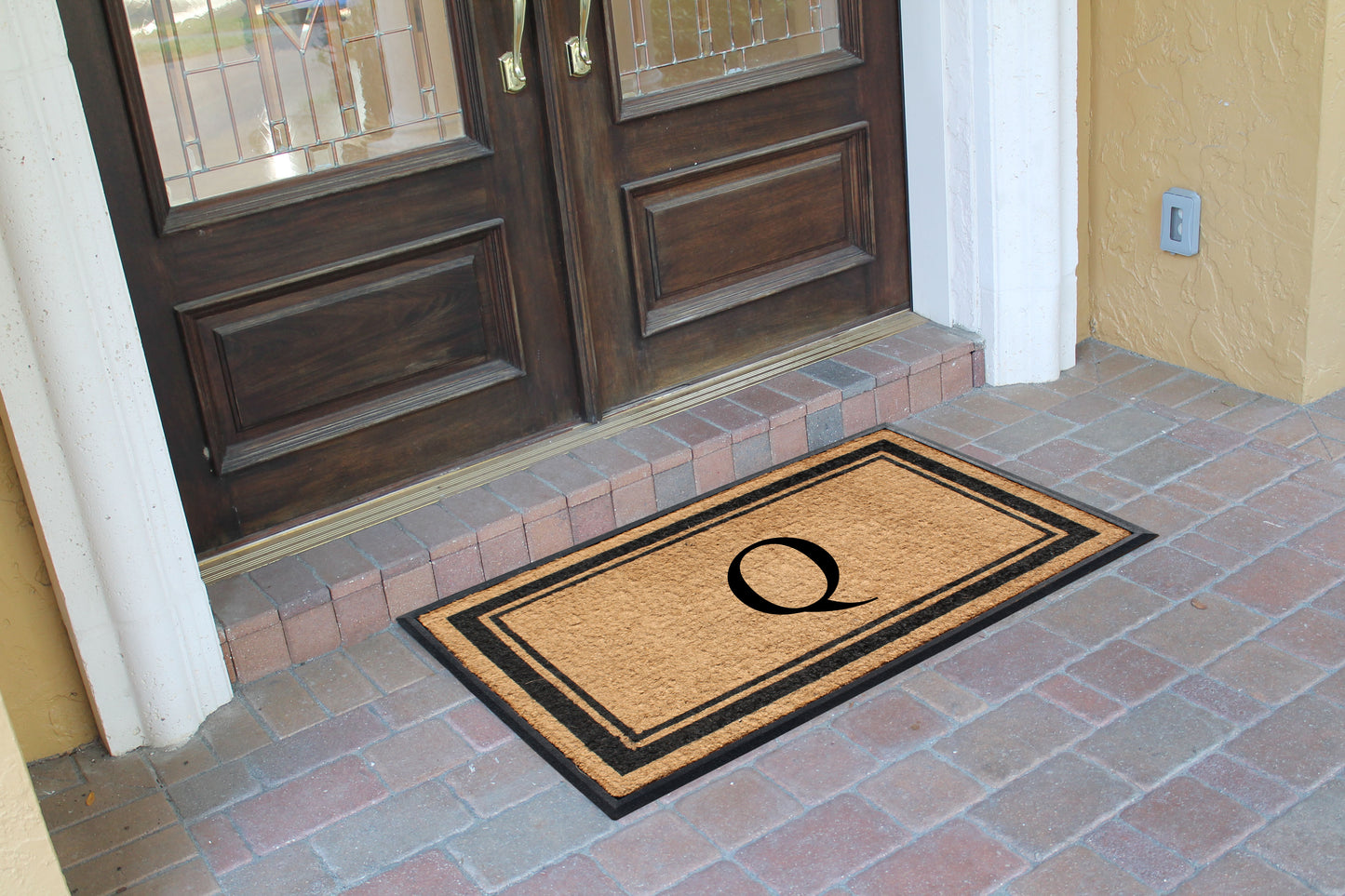 Q