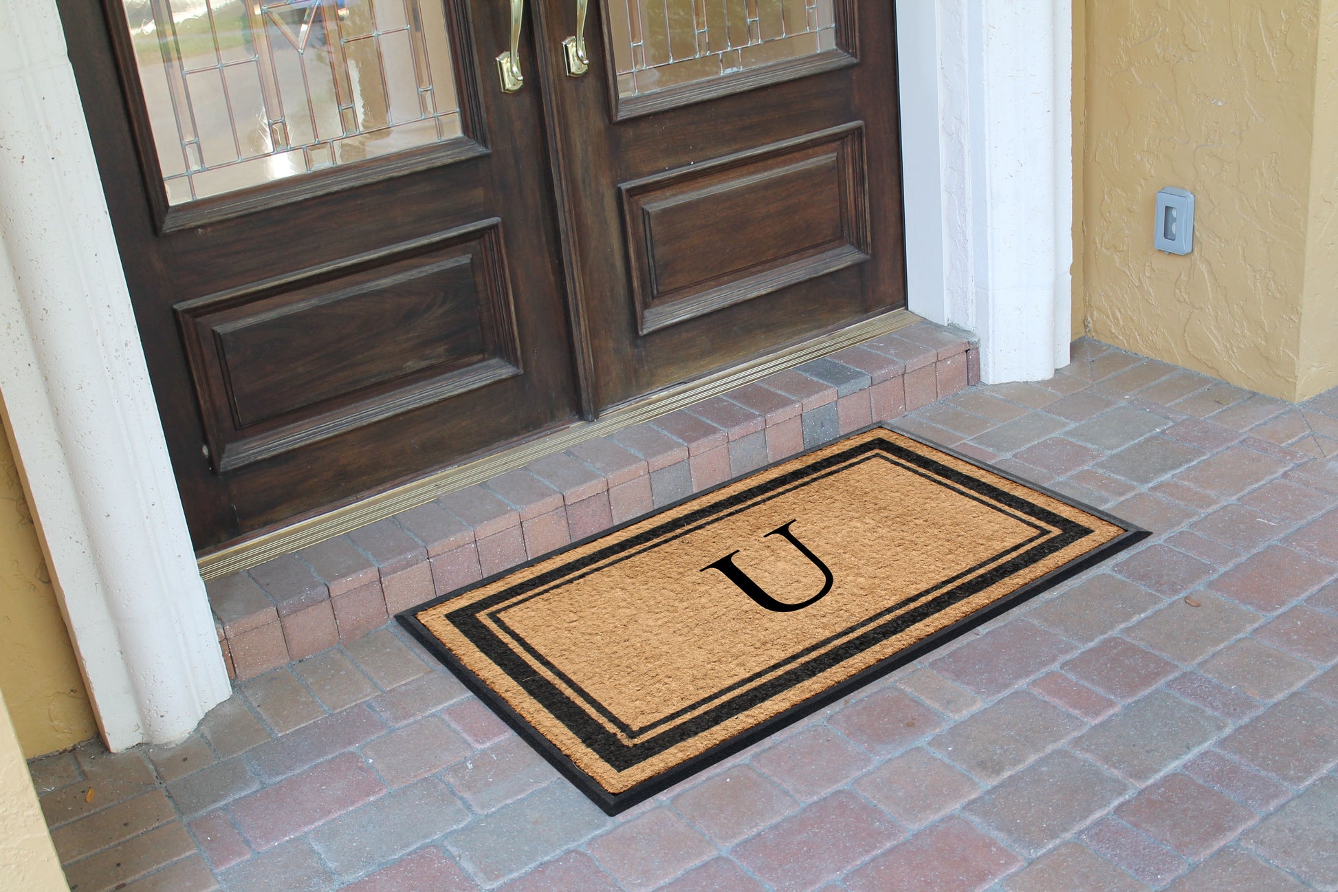U